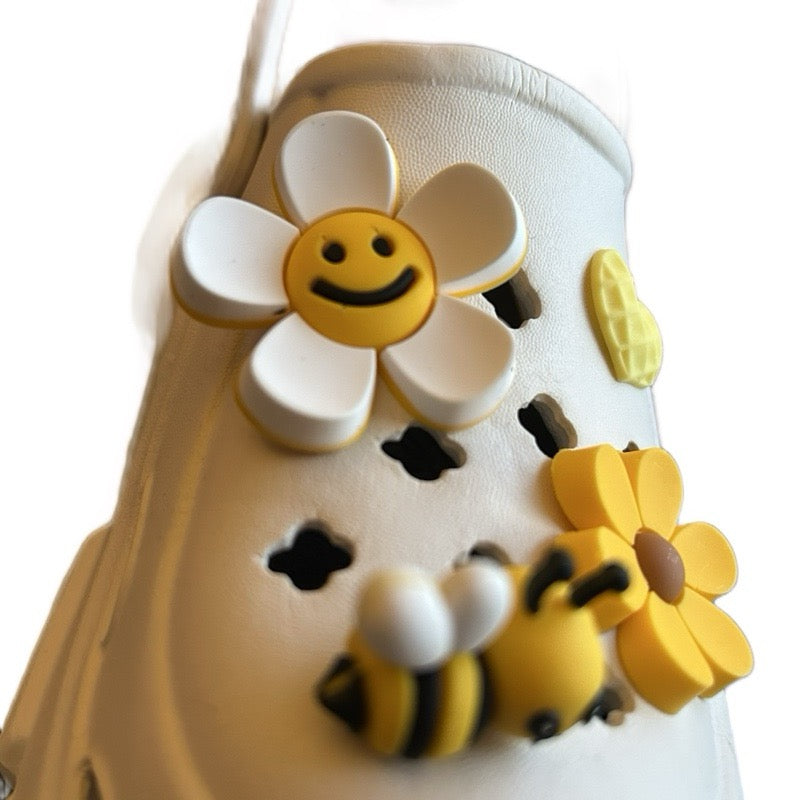 Bee croc charm